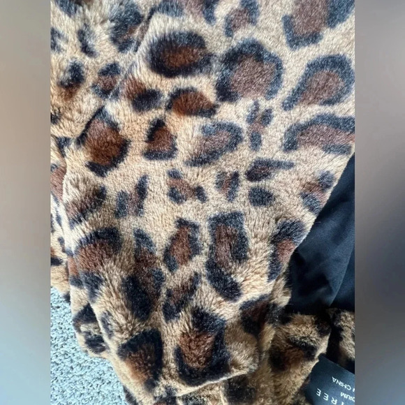 Zara Leopard Print Teddy Jacket - Picture 2 of 7